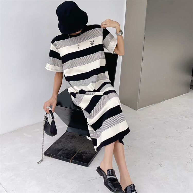 [CC +] crew neck stripe comfortable loose dress 8331# L