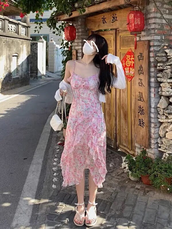 [Yingying new clothes] lace up comfortable Korean sunscreen clothes + broken flower suspender irregular suspender skirt suit 7249# Cl