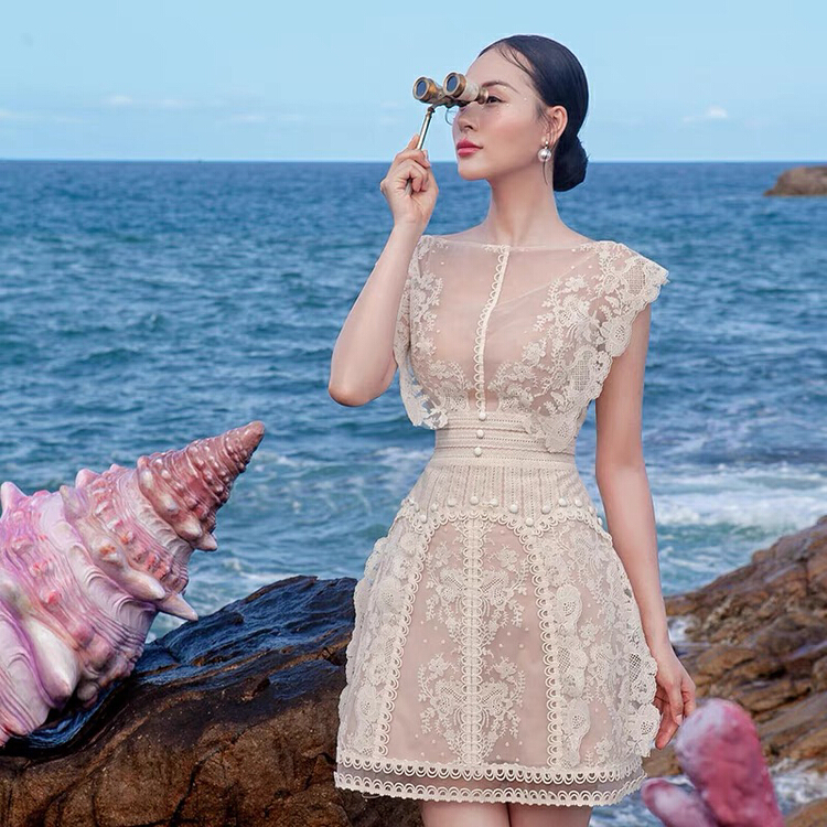 New in early summer! [Xinran] minority design lace embroidery dress 9056# PCZ