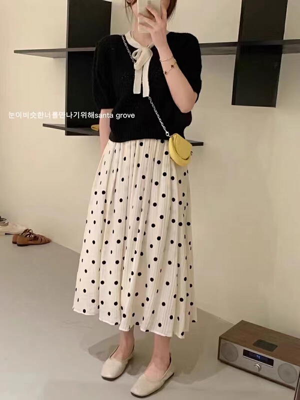 New year in early spring! [baby] versatile pop wave point skirt 8523# WTT