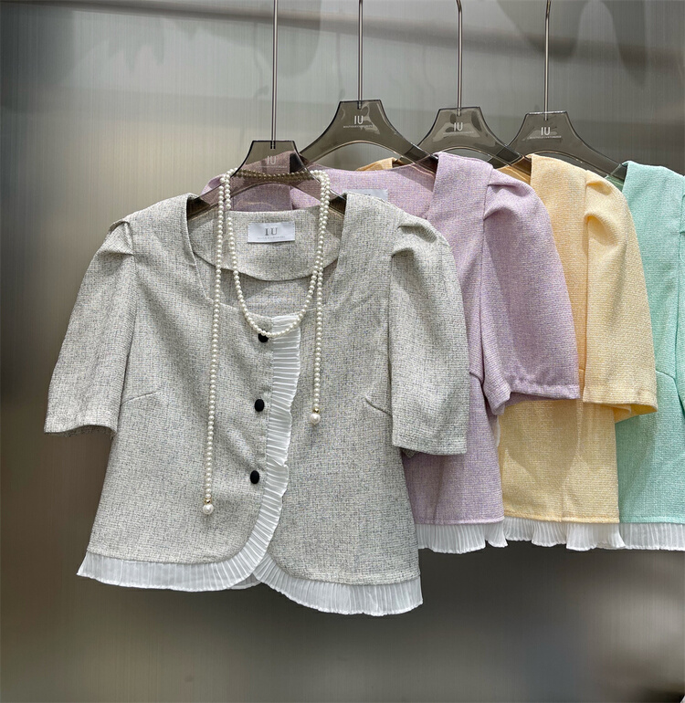 New in early summer! [IU] French square neck bubble sleeve wood ear shirt 6720# WPL