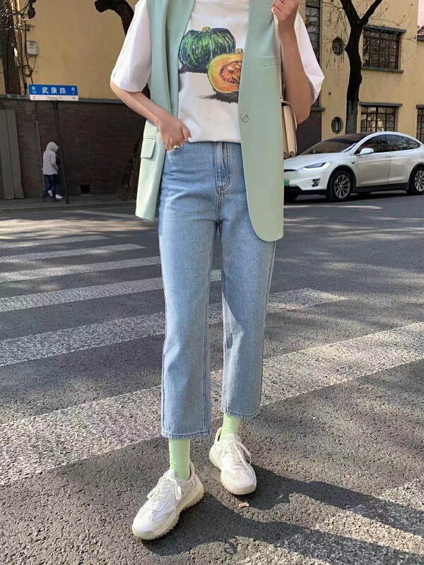 New year in early spring! [emoni] Korean versatile legged jeans 24117# CLS