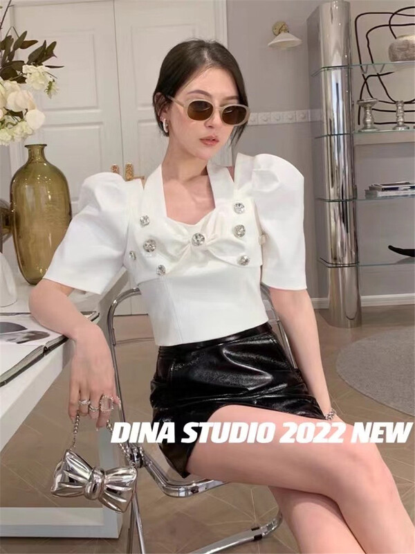 【D.INA】掛脖氣質泡泡袖小衫  11257#  JJ