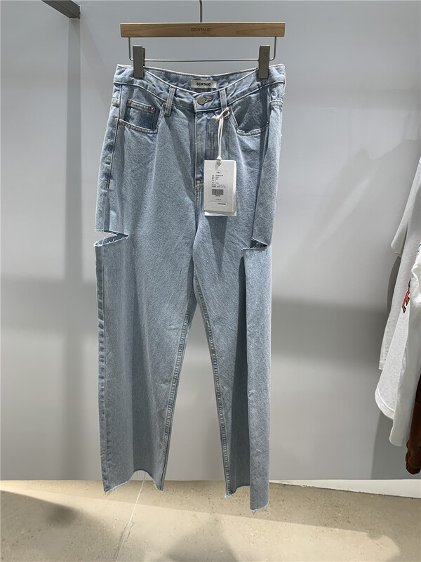 New in early summer! [seirtand] Korean version of versatile ripped jeans 22225# ZZL