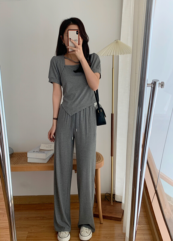 [victory. 2] a two-piece suit b93# WPL of a small irregular short shirt + versatile casual pants