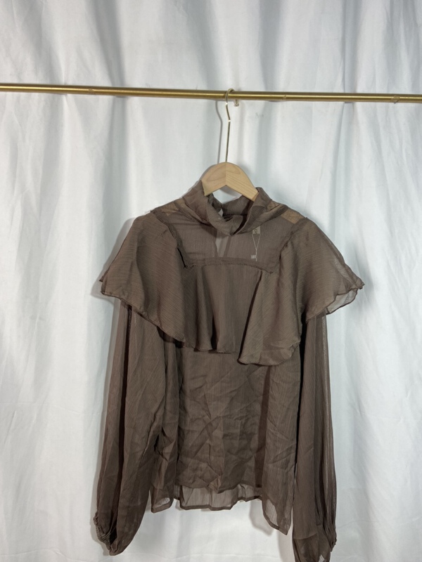New in early summer! [Yi show shop] light mature style age reducing loose long sleeve T-shirt 1025# Cl