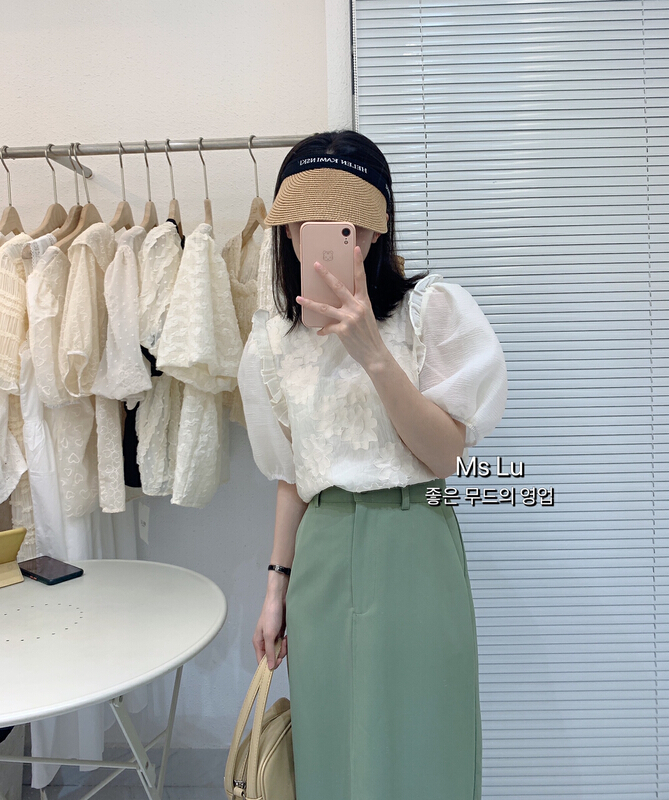 [Xiaoxiaojia] petal bubble sleeve shirt 80557# WTT