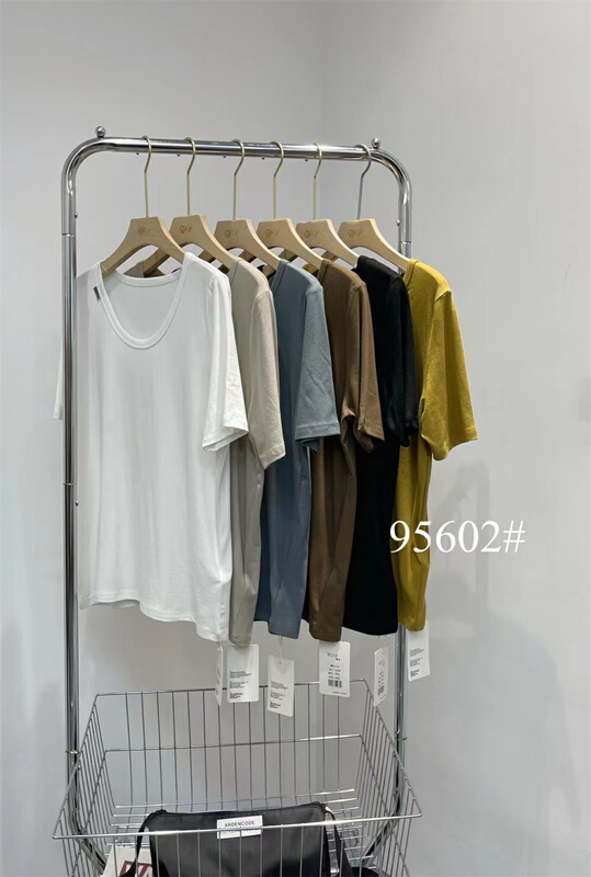 goods in stock! New year in early spring! [Mujia] elastic neckline label short sleeve T-shirt 95602# XYY