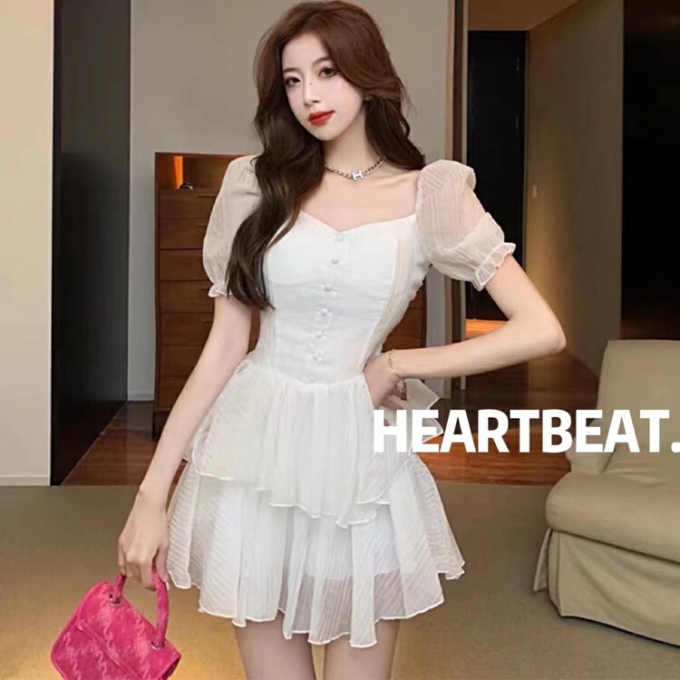 goods in stock! New in early summer! [hearteat] temperament square neck shows thin and versatile puffy dress 4001# HBx