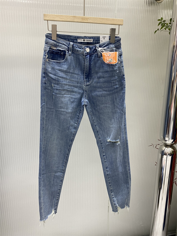 New in early summer! [SMX] high waisted and perforated featured leg jeans 66398# XJ