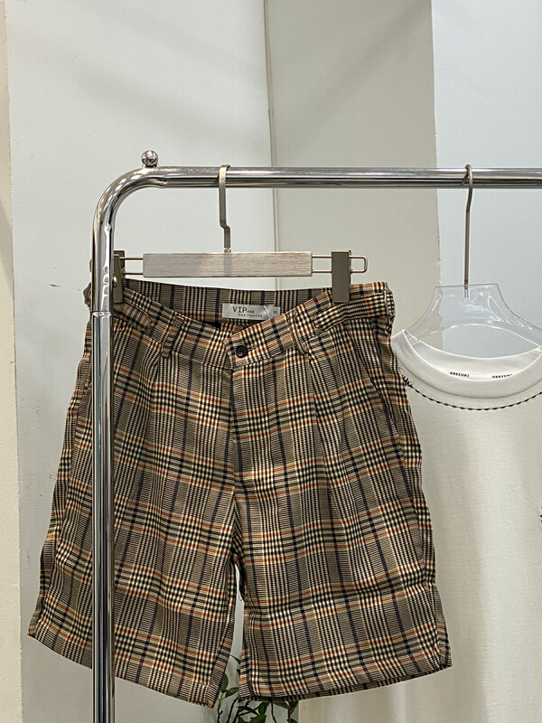 [vipman] Korean versatile Plaid casual shorts v-9209# ZZL