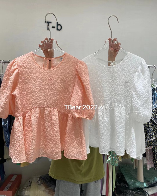 New in early summer! [t.bear] gentle wind bubble sleeve lace up blouse 28363# zxx