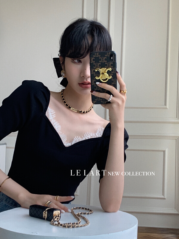現貨!早春上新!【LE LART】原創高級時髦法式赫本風拼接蕾絲泡泡袖針織衫  TH032#  XYJ
