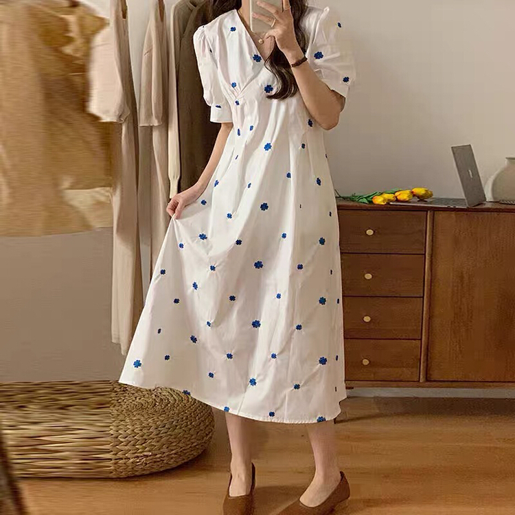 [ISO Korean style] small and elegant temperament V-neck waist closing slim Embroidered Floral Dress ys2-68138# hjy