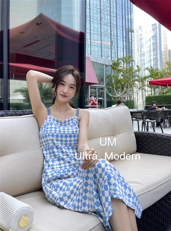 New in early summer! [um micron] elegant temperament little woman geometric printing suspender dress 66261# hjy
