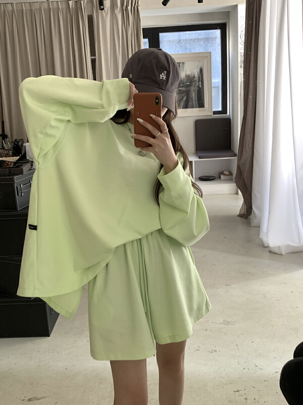 [11An] fashionable Korean style sweater + versatile casual Shorts Set a6309# LSL