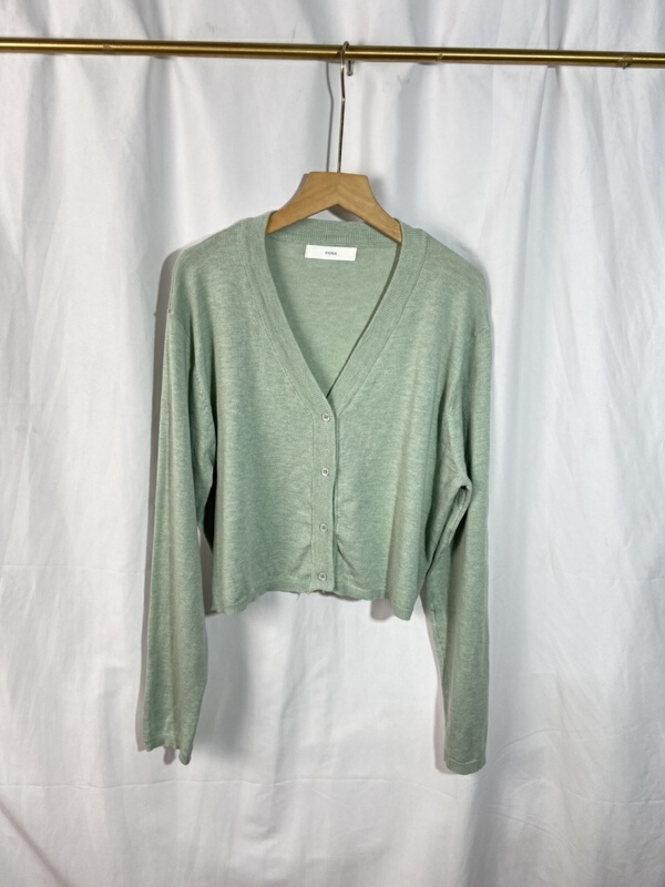 New in early summer! [Yi show shop] V-neck simple loose knit cardigan 982# Cl