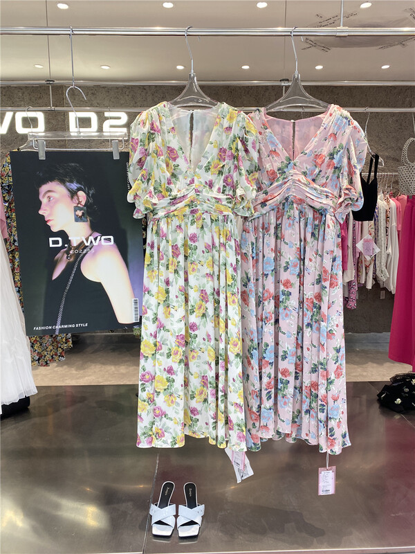 goods in stock! New in early summer! [D22] V-neck Floral Chiffon Dress 2203055# zxx
