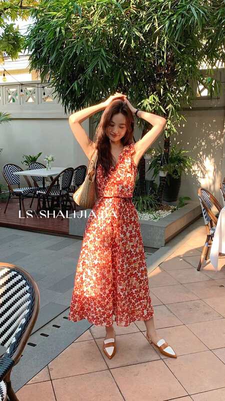 [LS] simple and versatile floral Vest + Korean slim floral loose skirt suit 2662# WPL