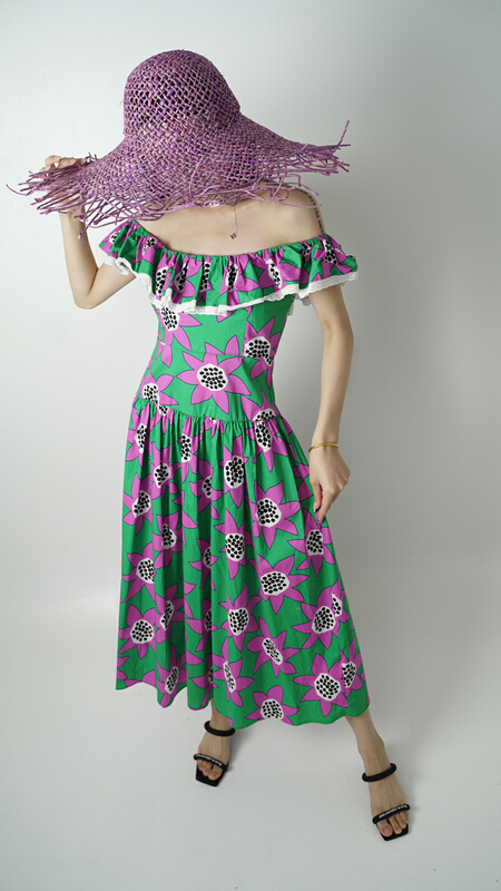 New in early summer! [d.two D2] temperament advanced feeling lotus leaf collar sleeveless dress 2203060# CSX