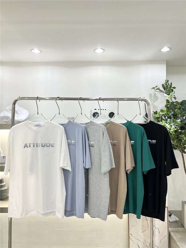New in early summer! [Jaja] brush printed gradient letter Technology loose short sleeve T-shirt 15305# ZZL