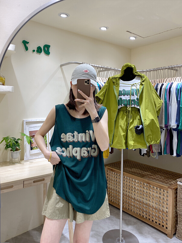 In early summer! [da.7] simple letter printed tank top / sling 2570-1 \lsl