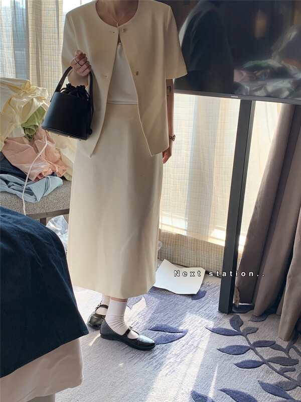 goods in stock! [next station] temperament solid color thin skirt 22127# ZSY