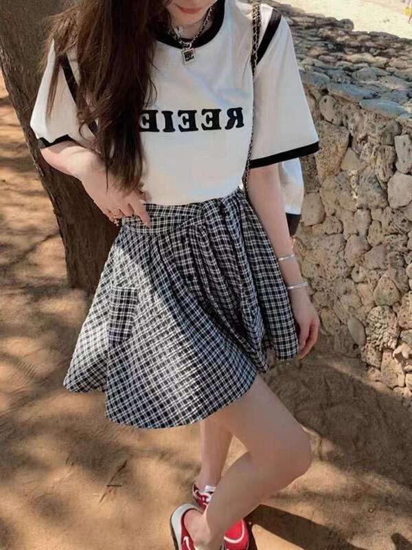 New in early summer! [Wo / men] personalized fake two-piece short sleeve + skirt set 2633# zxl