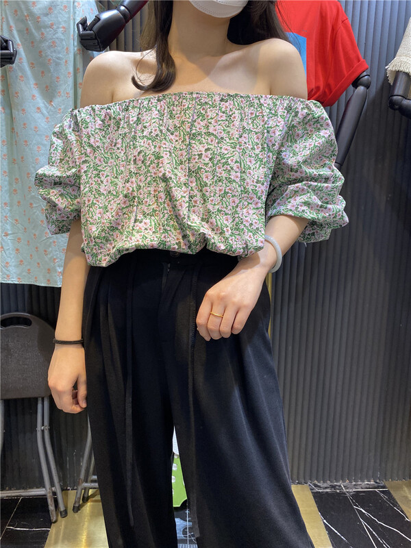 [top close] one line collar floral bubble sleeve shirt 68132# ozq
