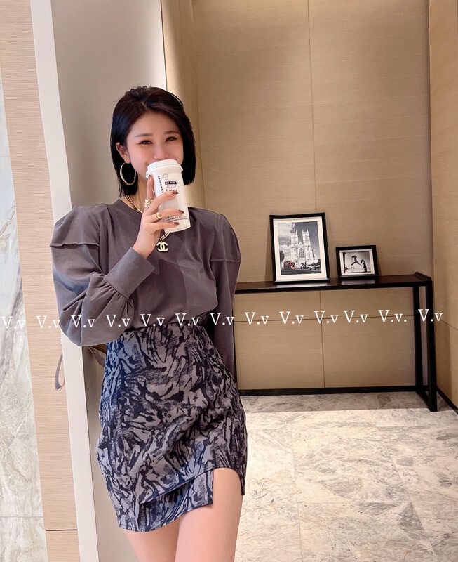 goods in stock! [v.v] retro pattern slim skirt (excluding top) 9819# cqw