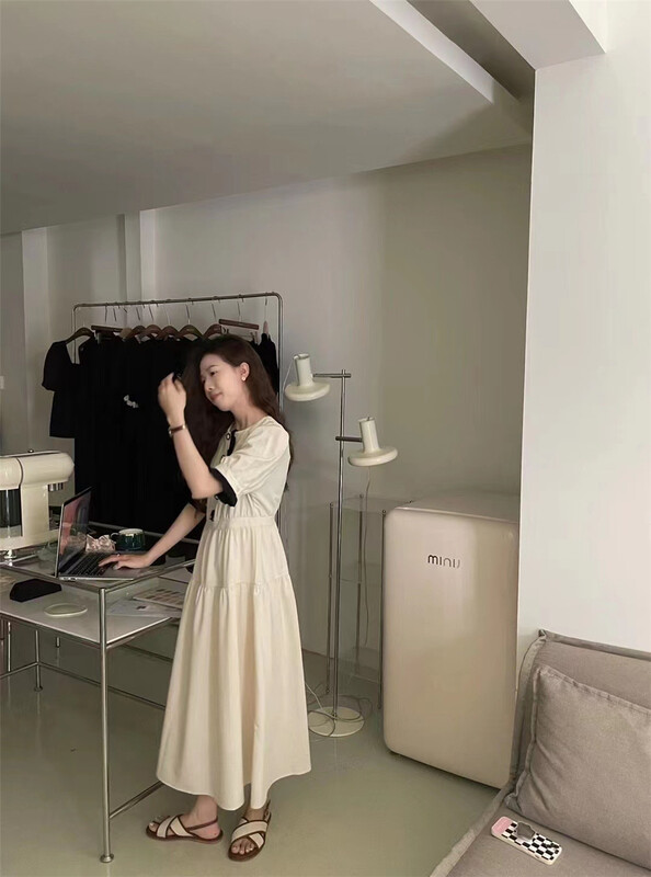 [buyer Yan Xuan youu] Korean color contrast stitched bubble sleeve dress s0175# Cl
