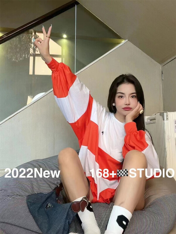 [168 +] Korean color blocking long sleeved sunscreen shirt (only for tops) 2509# WTT