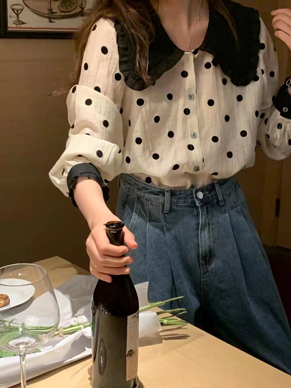 New year in early spring! [baby] Super Korean wave Dot Shirt contrast small shirt 8511# WTT