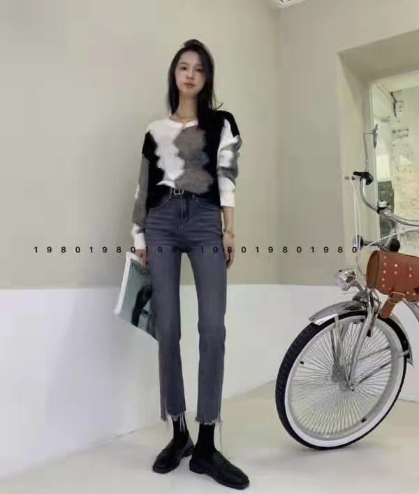goods in stock! New year in early spring! Slim Fit Jeans