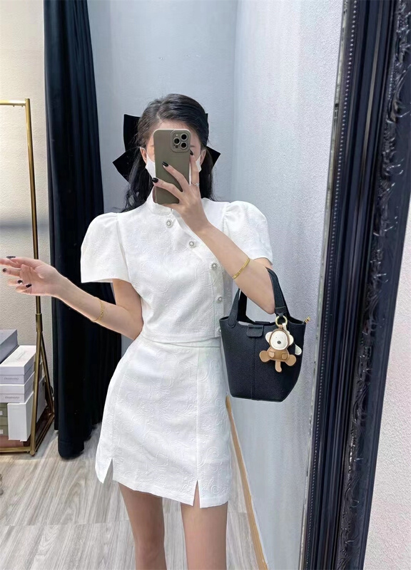 [huazi] simple and versatile solid color stand collar short coat + Korean slim jacquard skirt suit 818# JJ
