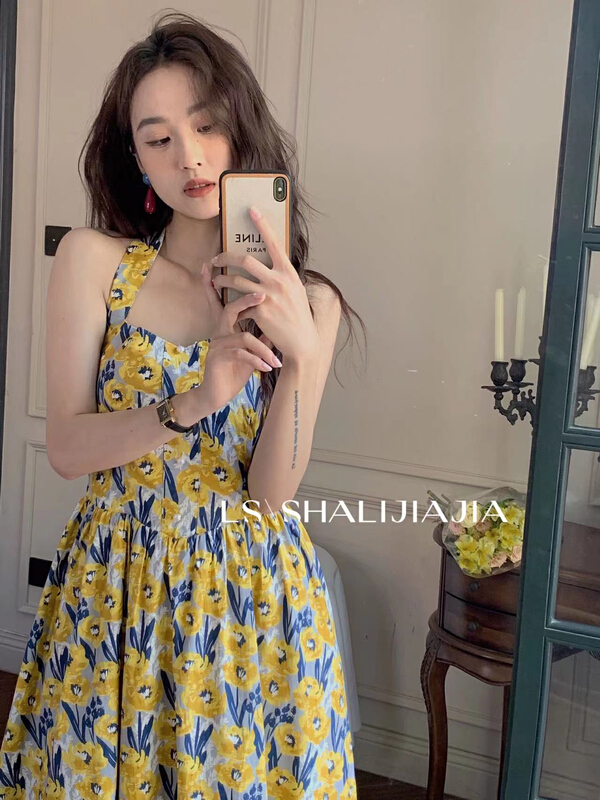 goods in stock! New in early summer! [LS] Korean slim floral versatile strap skirt 2652# WPL