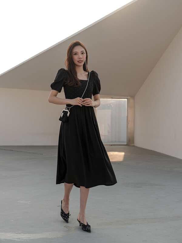 New year in early spring! [BL Bertie Leah] ladies fashion square neck short sleeve dress 23172# XYJ