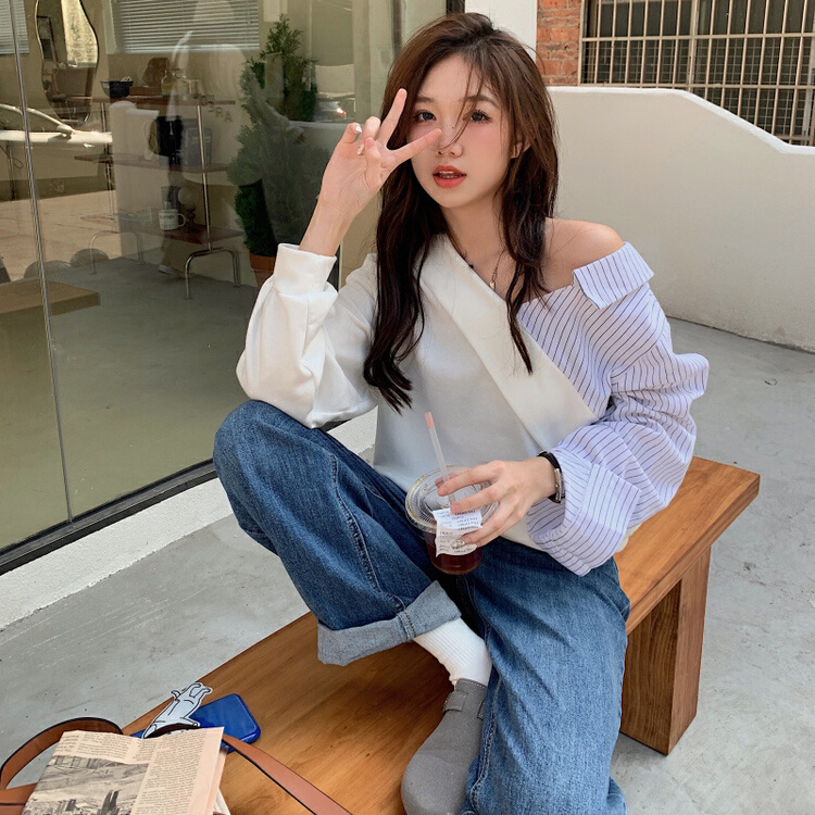 New year in early spring! [timely rain] Korean style ins sweet and spicy style long sleeved striped shirt stitched sweater 53798# YYW