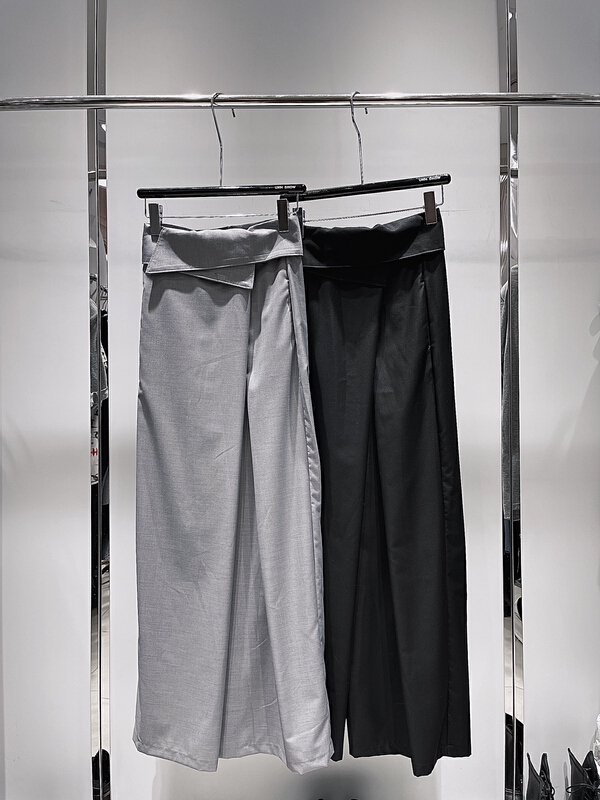 [unm-show] high waist irregular drape feeling wide leg trousers (only selling trousers) 1210# WTT