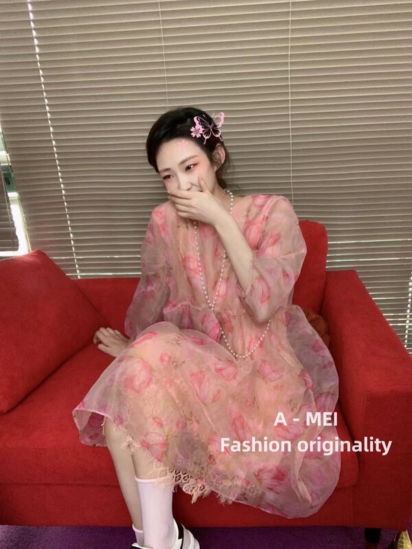 初夏上新!【A MEI 阿妹】優雅碎花淑女蕾絲拼接連衣裙  22067#  HBX