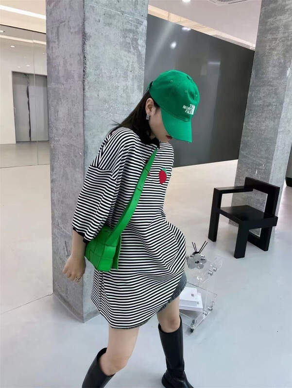 [CC +] strawberry comfortable Korean striped polo shirt 8318# L