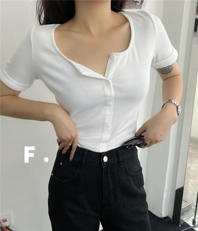 【F】 Korean comfortable and versatile sweater (only selling tops) 6103# zxx