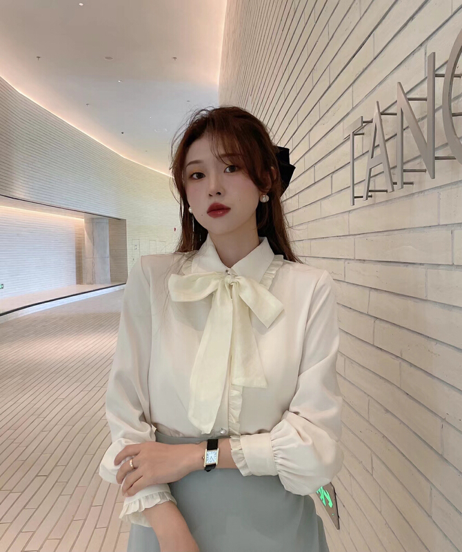 goods in stock! New year in early spring! [J2. J1wg] simple style foreign style aging shirt (detachable with bow tie) 22003# cqw
