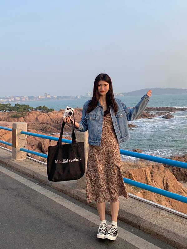 Original price 92.99! New year in early spring! [finoa] Korean casual retro floral suspender dress 10192# CLS