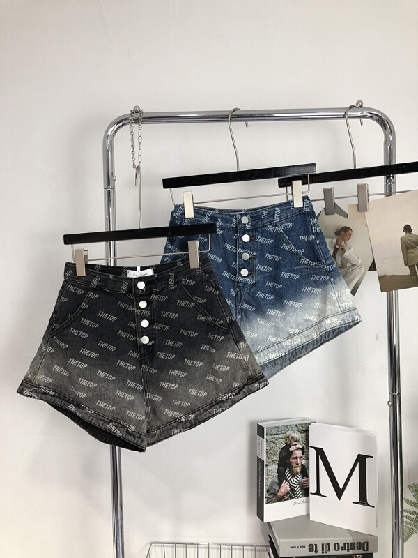 [fan fan] fashionable Korean letter gradient denim shorts 5613# JJ