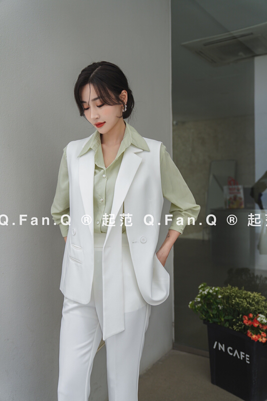 New year in early spring! [style] simple solid color versatile shirt 8008# JJ