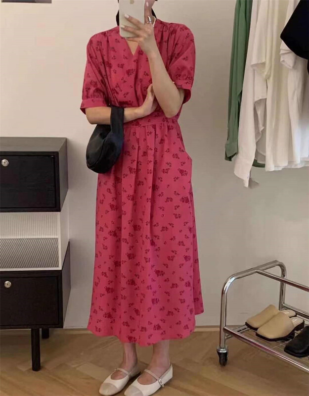 New in early summer! [Xiangli] floral pleated V-neck dress 836# PCZ