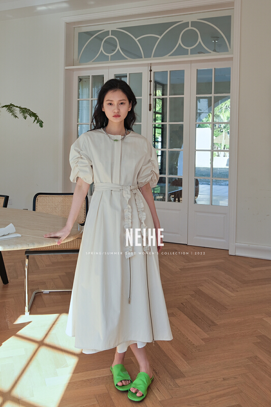 New year in early spring! [neihe] ladies round neck bubble sleeve waist dress (with belt) 22001# zxx