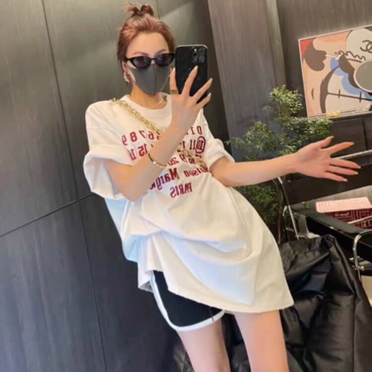 [Amy] Korean embroidery digital loose short sleeve T-shirt 8119# WTT