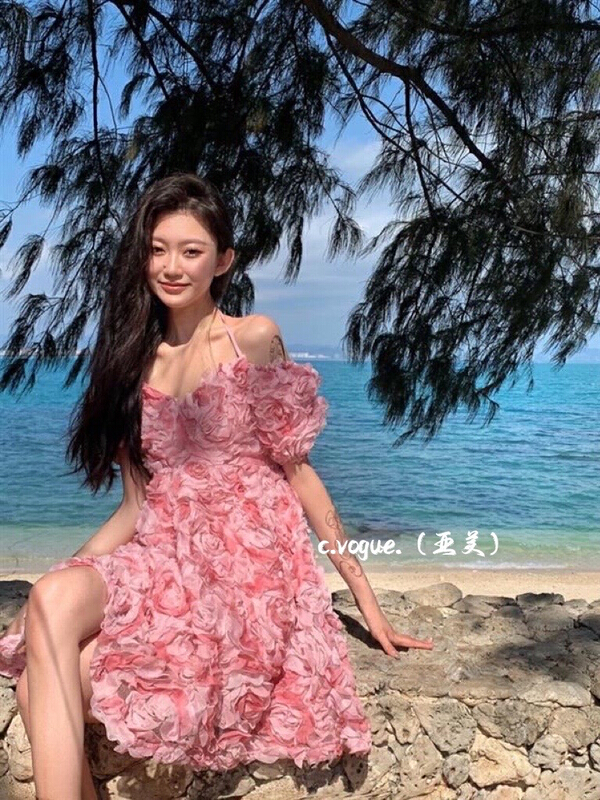 [c.vogue] French three-dimensional rose petal fluffy one shoulder dress 2379# PCZ